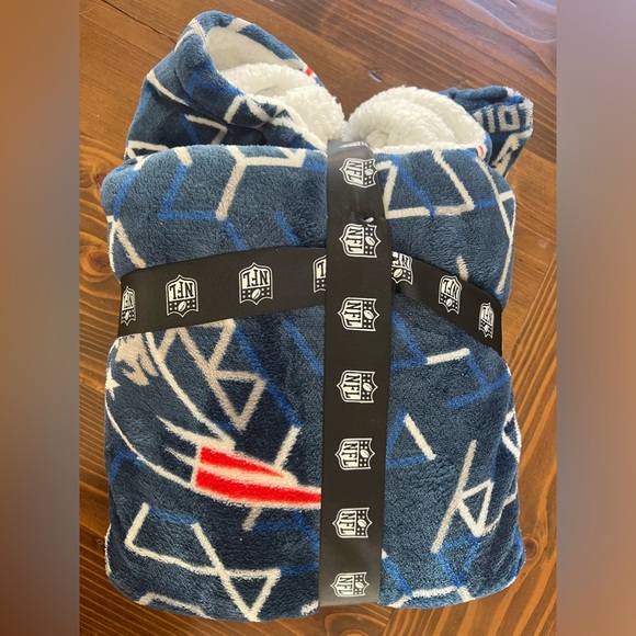 Wearable blanket New England Patriots - Picture 3 of 4